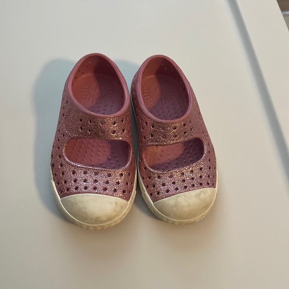 C5 Native Glitter Shoes